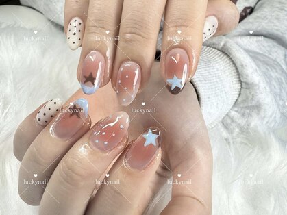 Lucky nailの写真