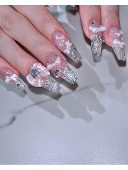 ルーミー アンド コー(Roomy&co.)の写真/≪ワンホンネイル/韓国ネイル≫【HAND】パーツ無制限コース¥9980オフ込(持ち込みOK)可愛い指先で気分もUP♪