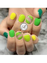 サロンアール(salon R)/