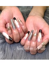 エスフィーネイルサロン ブリーユ(Esfy nailsalon Brille)/