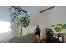 ポポラス(POPORAS)/施術は光が差し込む空間で