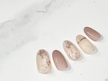 ラグウナ(Laguna)/ピンクベージュとスポンジアート