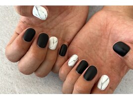 大理石 × マットブラック