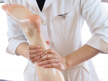 miisha【ミイシャ】 はなれの写真/【筋肉を意識したオールハンドボディメイク】凝り固まった筋肉をほぐし、ボディラインを整える独自の手技。