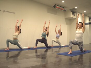 ナグヨガスタジオ 則武新町店(NAG YOGA STUDIO)/ご夫婦やご友人とペア体験も◎