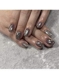 クール系マグネットネイル