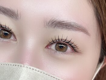 レア バイ ベック(Le'a by BECK)の写真/☆＆Healthy 導入サロン☆新技術のまつ毛デザイン!!高い提案力と技術力で"なりたい目元"を叶えます…♪