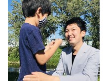 札幌はるかぜ治療院/院長は１児の父