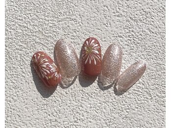 ネイルサロン アリイ(Alii)/８月定額デザイン