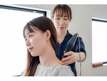 山科椥辻 平川接骨院 針灸治療院の写真/国家資格者による商標登録された施術と専門器具での施術で痛みや不調の原因から改善