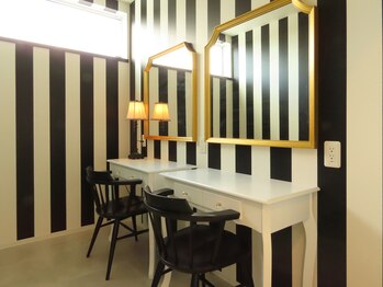 サン アンド ラピス(SAN&LAPIS)/メイクルーム