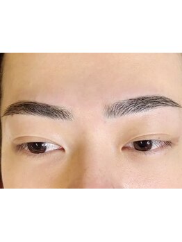 アイブロウメニューがあるサロン