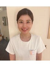 女性のための育毛促進・頭皮ケア専門サロン　イーズ／リバイタ　ららぽーと横浜 天川 