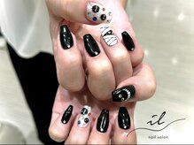 イル 京都河原町店/まっくろくろすけネイル