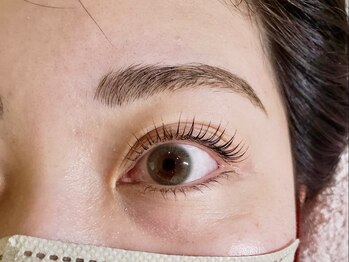 アドラブル バイ ラッシュアンドブロウ(Adolovele by lash&blow)の写真/可愛いを作るお手伝い♪Adolovele by lash&blowでモテ可愛い目元を手に入れましょう！