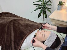 美容整体 ソワンの雰囲気（電気施術ですが、強い刺激はなく心地よい刺激です。）