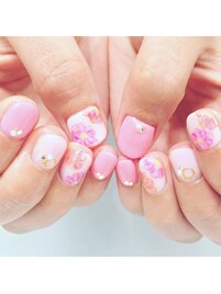 フラワーネイル