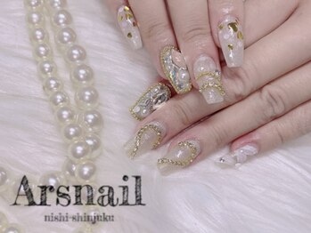 アルスネイル(Ars nail)/ホワイトキラキラ推しネイル