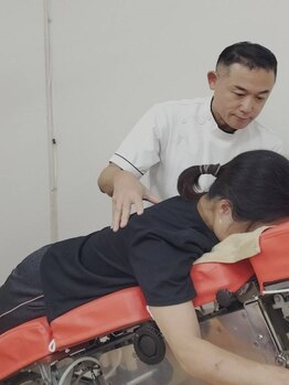 本八幡整骨院の写真/在宅勤務やデスクワークによる、繰り返す慢性的な首・肩こりを根本から改善◎首・肩こり整体 30分￥3,300