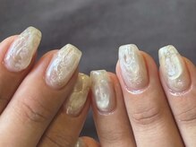 クルネ(QULNE)/淡色ネイル/ニュアンスネイル