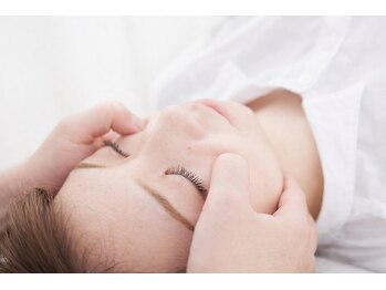 はまじまカイロプラクティック/★小顔矯正で整うほどに小顔へ