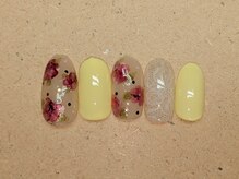 ジョリ ネイルズ(Jolie nails)/2026.4月の月替わりデザイン6800