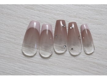 ココネイル/グラテーション・フレンチ