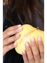 キダチ(Kidati)/ホワイトニュアンスネイル