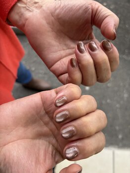 ウル ネイル(ulu nail.)/マグネットネイル