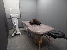 メンズ脱毛サロンKurozukin 　赤坂店/プライベート空間で安心◎