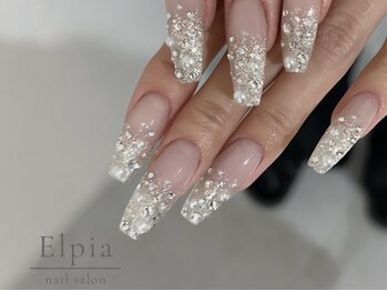 エルピア(Elpia)の写真/《自由度の高いアートフリーメニュー》400種類以上のパーツ/カラー質感の異なる80色のマグネット取り揃え