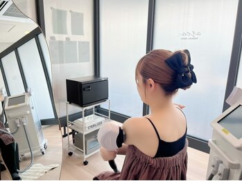 エリア(area.)の写真/《最新機種で美肌脱毛！》抜け感×スピード×高技術◎気になる部位に機械併用のMIX脱毛もオススメ◎