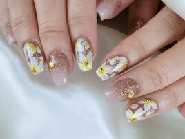 プルメリアネイル