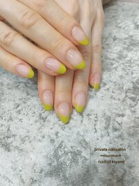 フレンチネイル