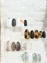 ラウレアネイル(laule'a nail)/10月定額デザインB