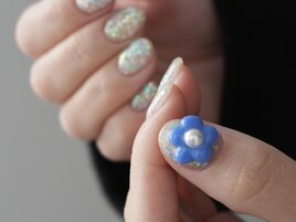 ぷっくりお花ネイル
