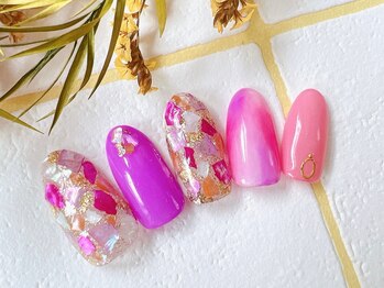アミネイルズ(AmiNails)/シェルネイル♪