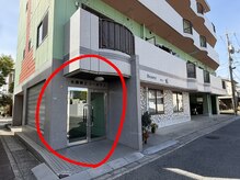 ジャシィ(JASY)/駐車場からサロンまで◇4