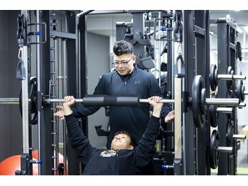 ヘルスファーストジム(Health 1st GYM)/ジム トレーニング風景
