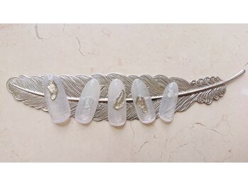 ラウレアルア(Laure’a lua)/ニュアンスネイル