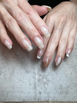 マグノリア(Magnolia)/ニュアンスネイル