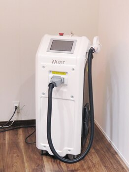 ラボーテ/効果保証のNEQST 脱毛機