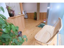 ヒノキの空間にてリラックスしてお過ごしください