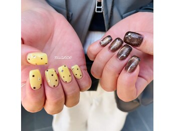 ハズグラスネイル(Haze Grass nail)/ドットネイル