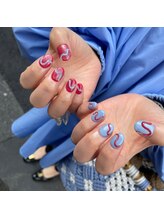 ヒルズ 原宿(Hills Harajuku)/うねうねネイル