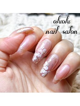 オルオル(OluOlu)/お花ネイル（手描き）