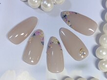 キラキラネイル 川口 南鳩ヶ谷店/押し花デザイン