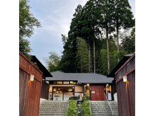 華の番台の雰囲気（九州を代表する平山温泉。著名人もお忍びで訪れる名湯です。）