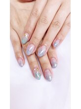 ネイルサロンアンドジュエリー アリュール(ALLURE)/夏♪ラメグラデーションネイル