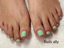 ネイルズアリー 立川店(Nails ally)/フット×ワンカラー×グリーン